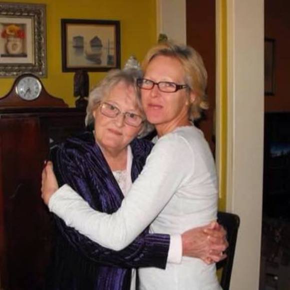 Meet your Posher, Darlene - Picture 1 of 1